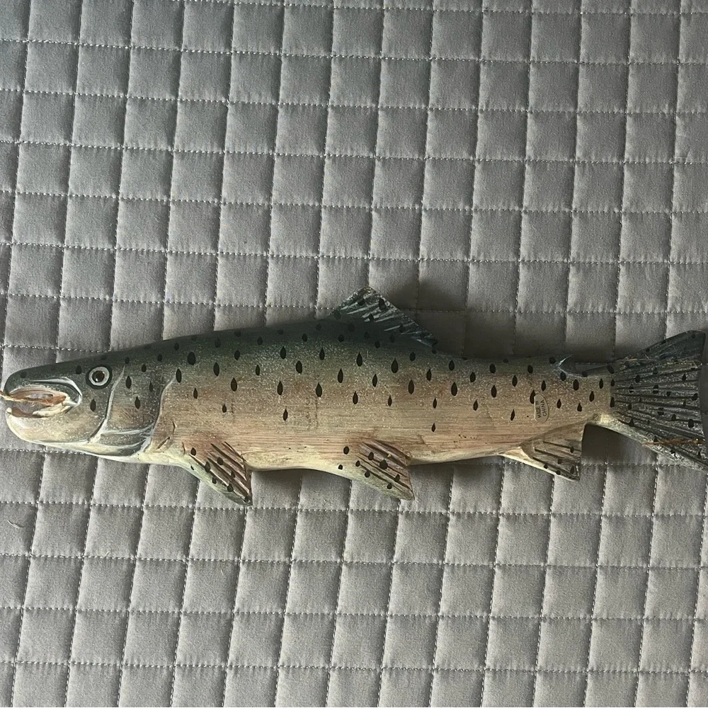 Handcrafted Brown/Green Decorative Fish Wall Art - Pets Fish